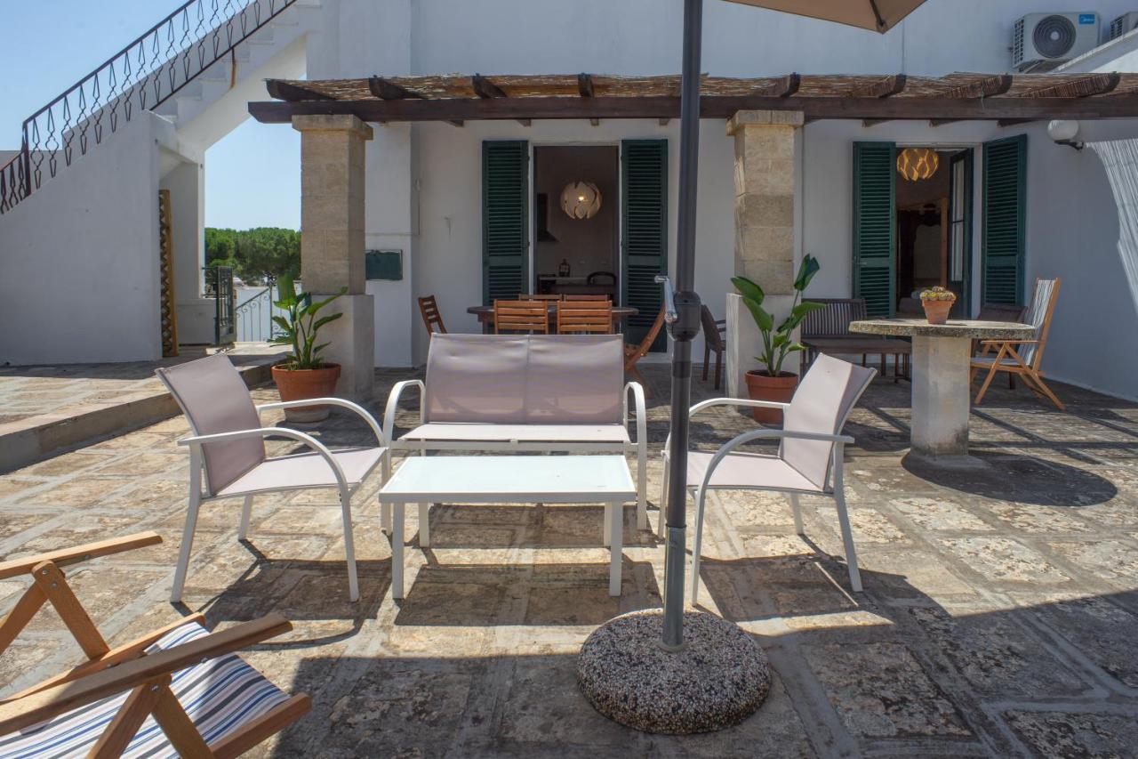 Palazzo Ashian Bed & Breakfast Acquarica del Capo Exterior photo