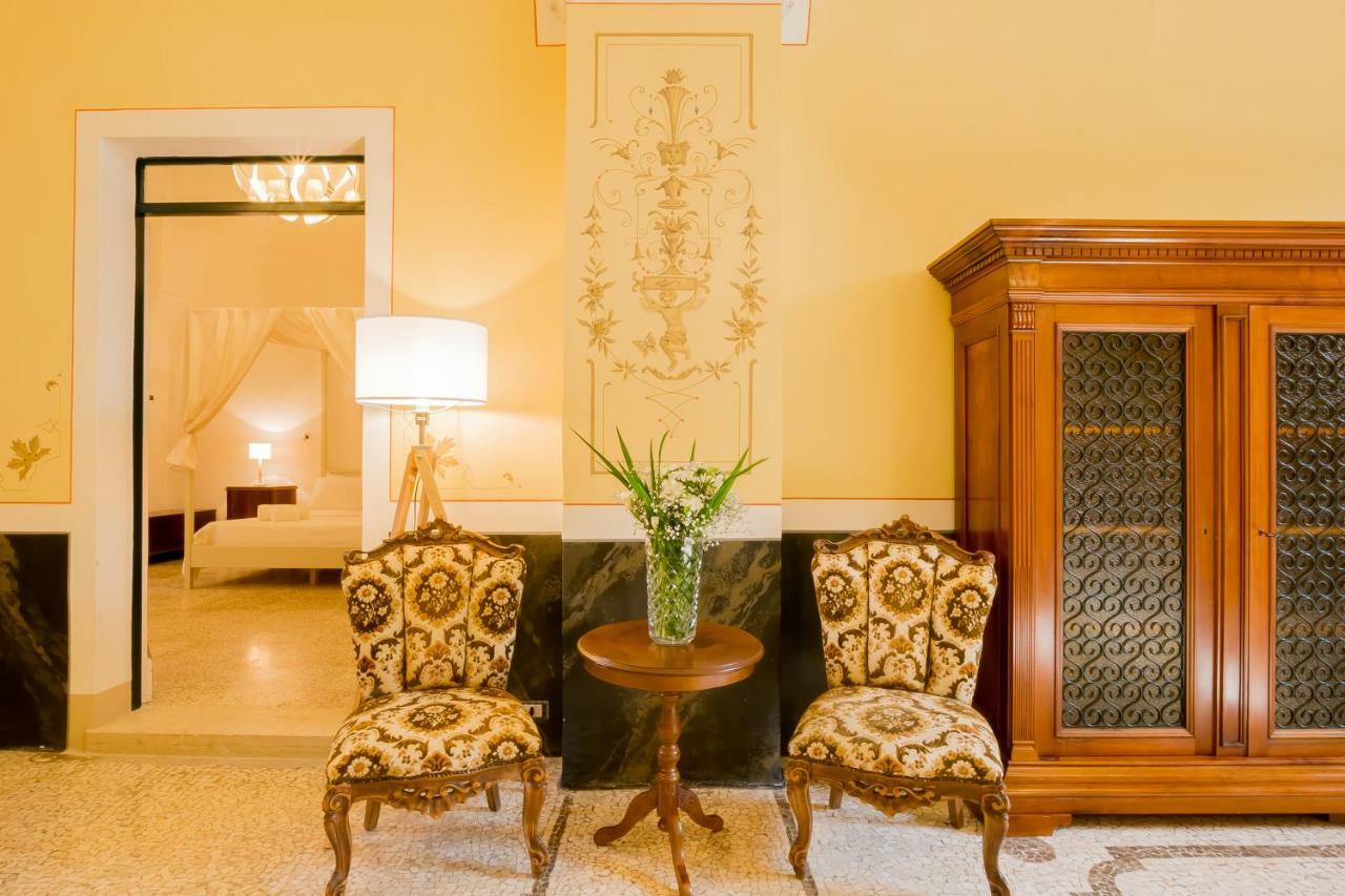 Palazzo Ashian Bed & Breakfast Acquarica del Capo Exterior photo