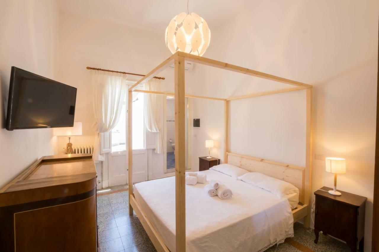 Palazzo Ashian Bed & Breakfast Acquarica del Capo Exterior photo